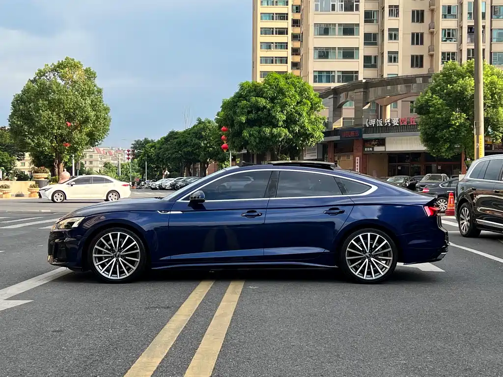 Audi A5 2021 Sportback 40 TFSI quattro Luxury