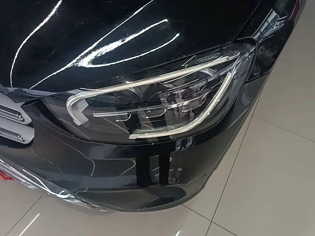 Mercedes-Benz GLC — миниатюра 24