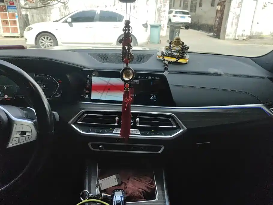 BMW X5 — миниатюра 13