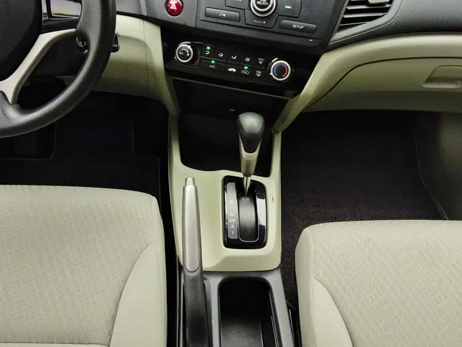 Honda Civic — миниатюра 16