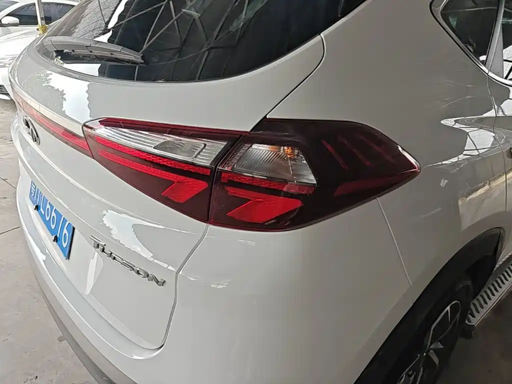 Hyundai Tucson — миниатюра 8