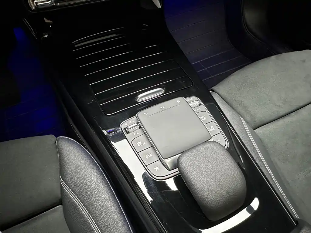 Mercedes-Benz A-Class — миниатюра 14