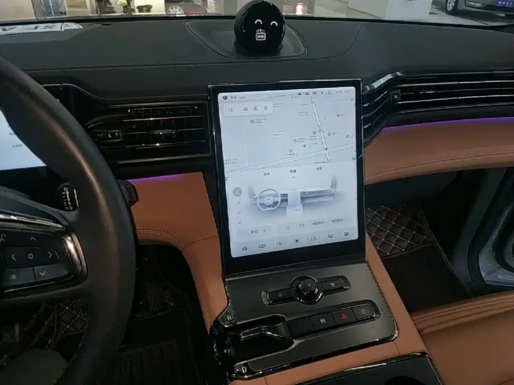 NIO ES6 — миниатюра 13