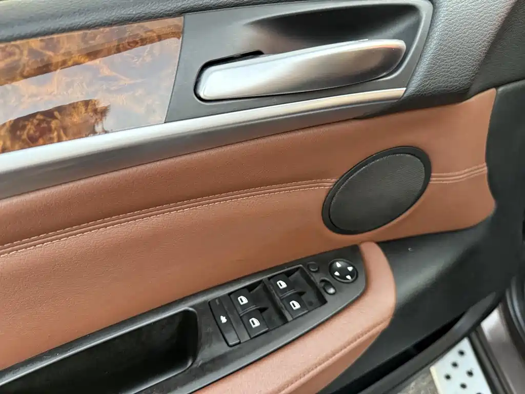 BMW X5 (Import) — миниатюра 20
