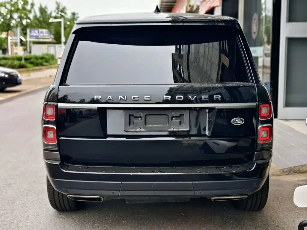 Land Rover Range Rover — миниатюра 4
