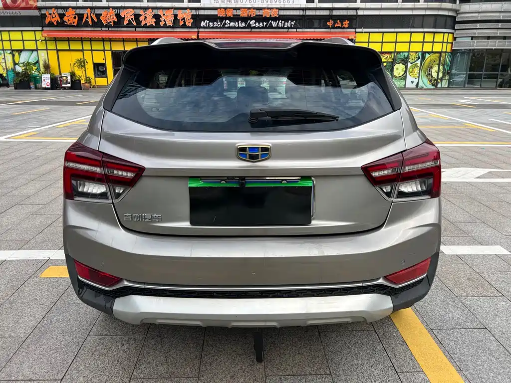 Geely Vision S1 — миниатюра 6