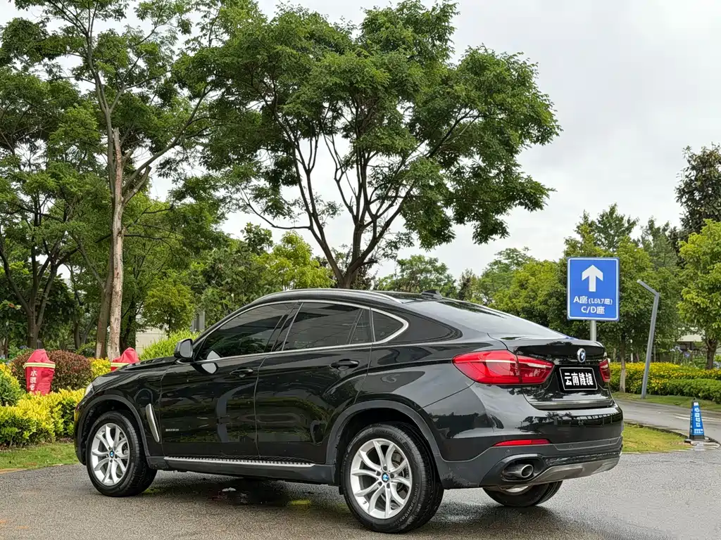 BMW X6 2017 xDrive28i