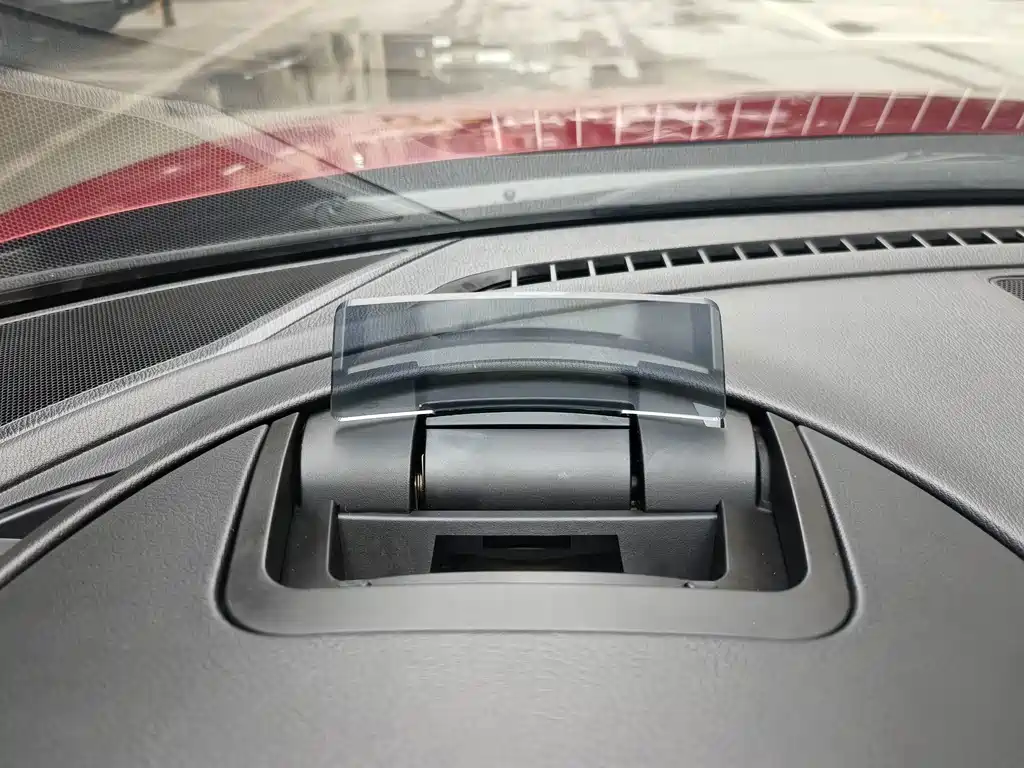 Mazda Atenza — миниатюра 15