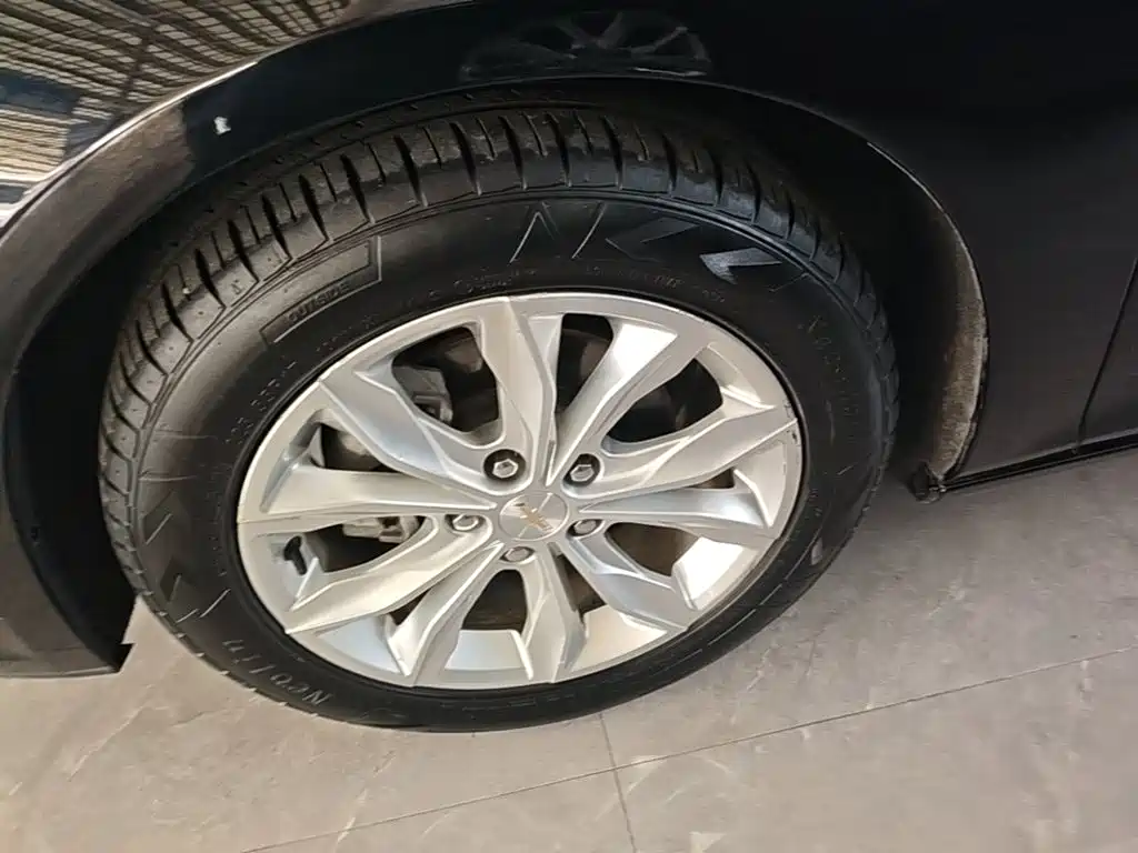 Chevrolet Malibu XL — миниатюра 25