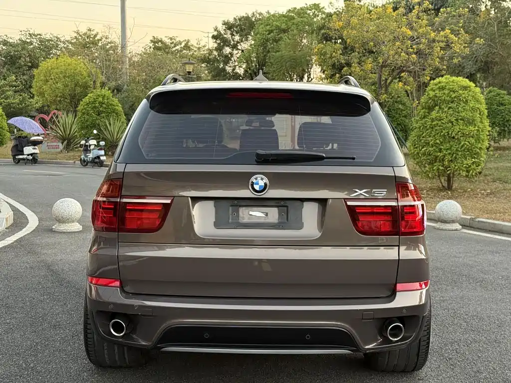 BMW X5 (Import) — миниатюра 6