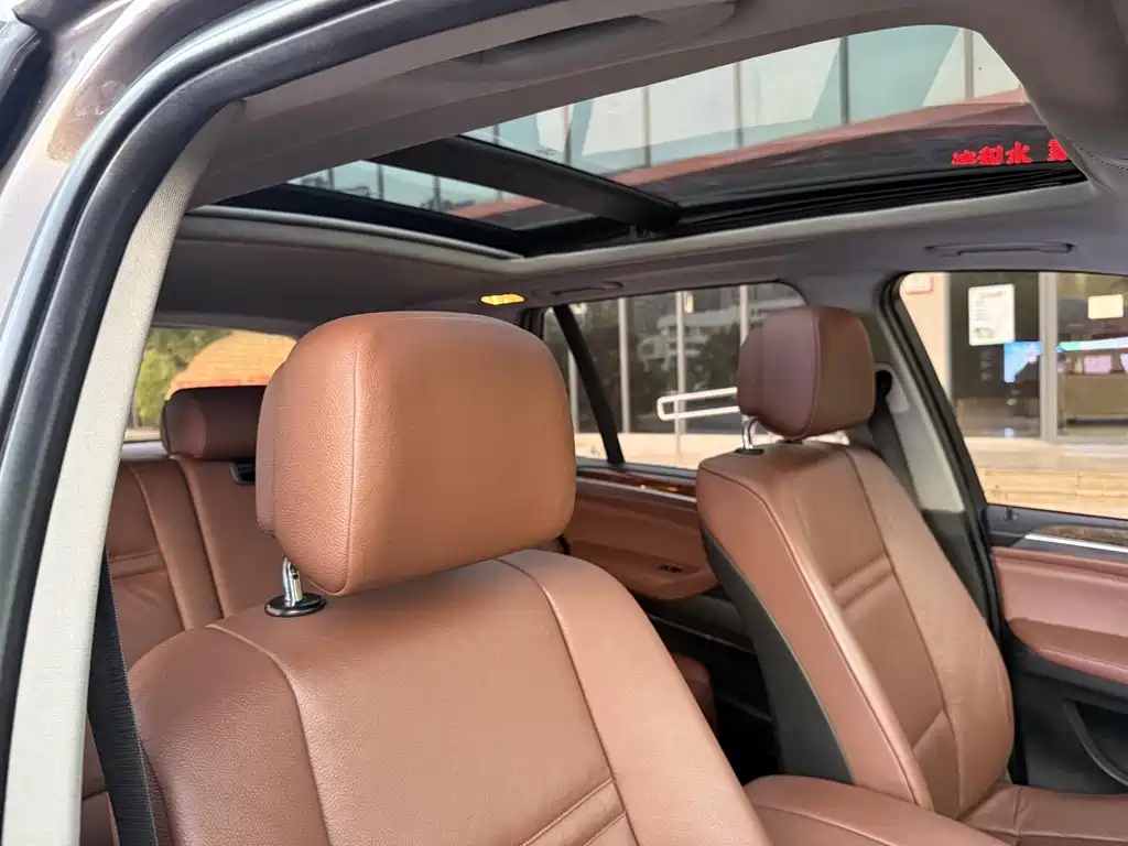 BMW X5 (Import) — миниатюра 15