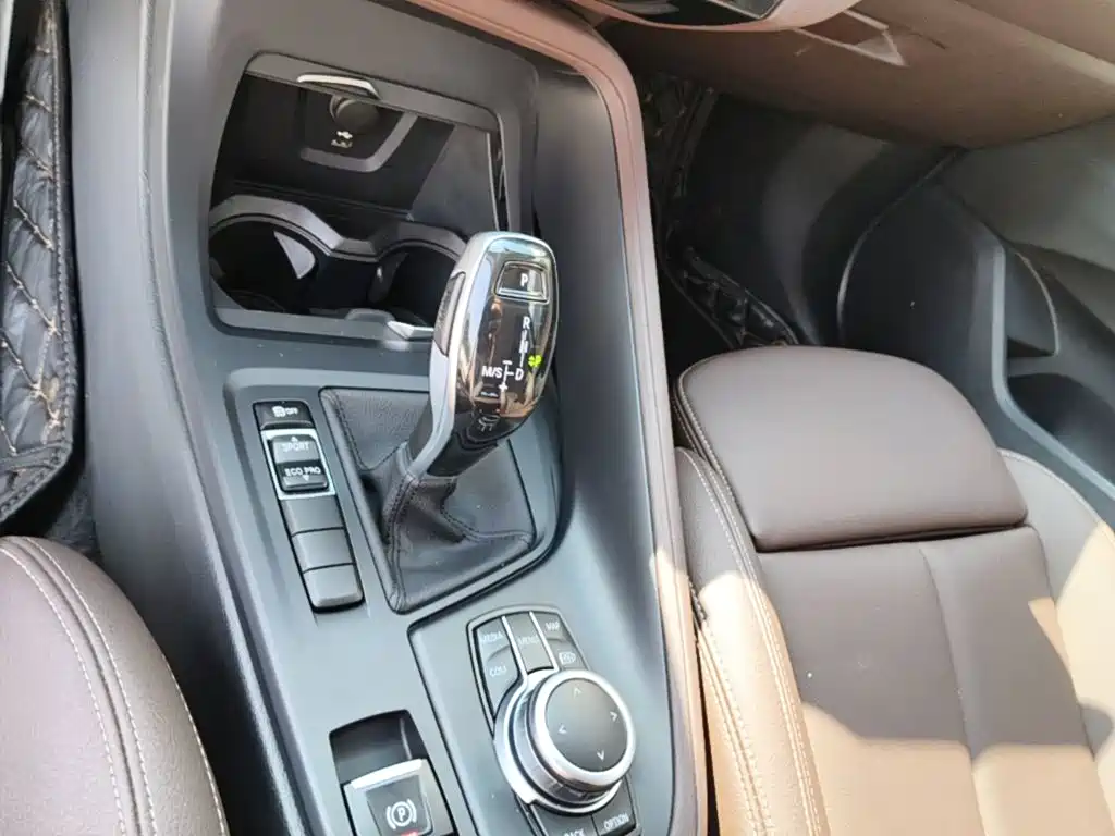 BMW X1 — миниатюра 14