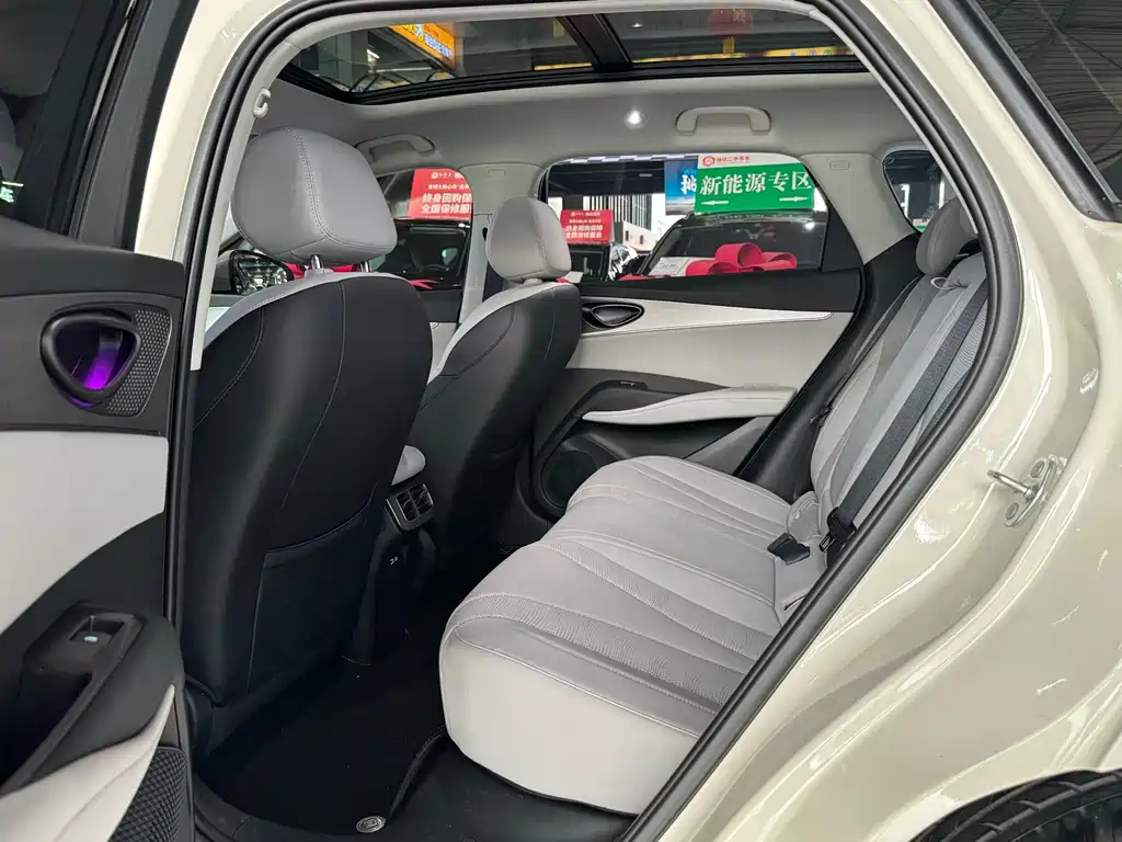 BYD Seal 06 DM-i Touring — миниатюра 10