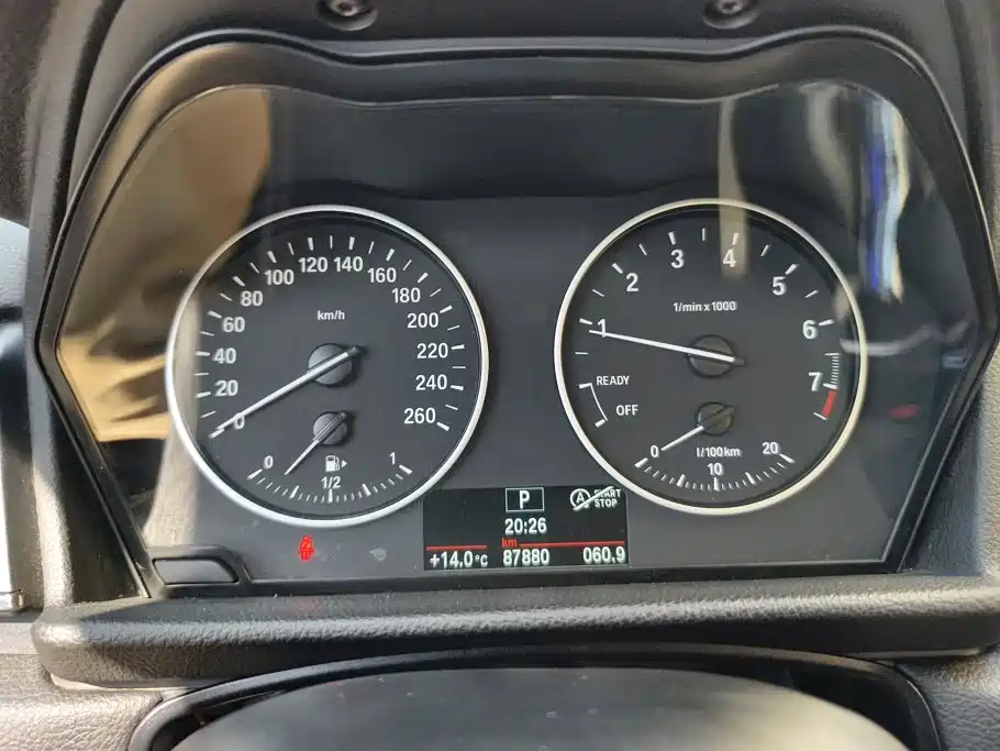 BMW 2 Series Active Tourer — миниатюра 14