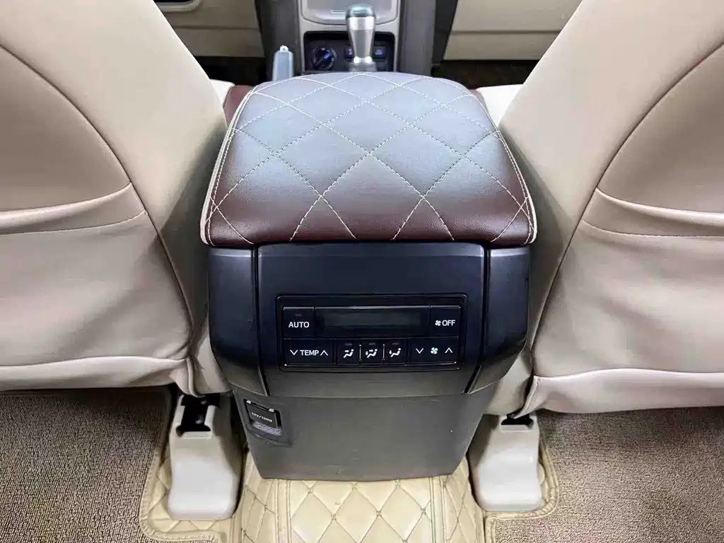 Toyota Prado (Import) — миниатюра 14