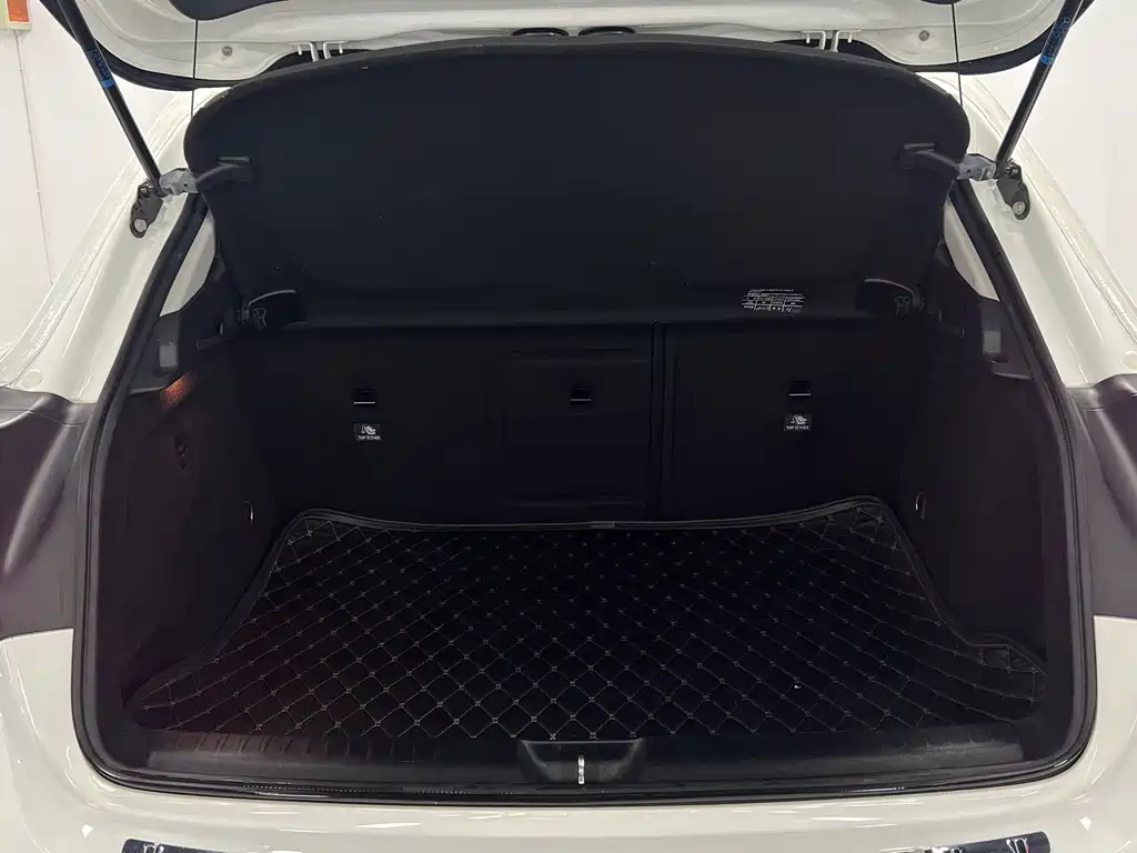 Mercedes-Benz GLA — миниатюра 14