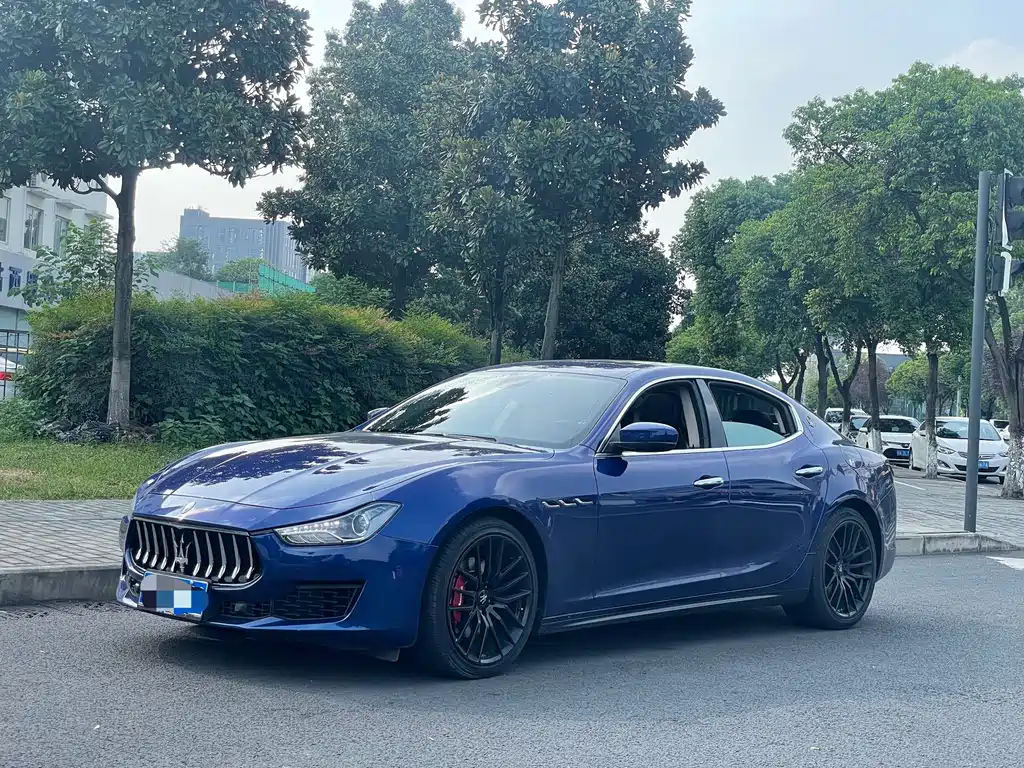 Maserati Ghibli 2019