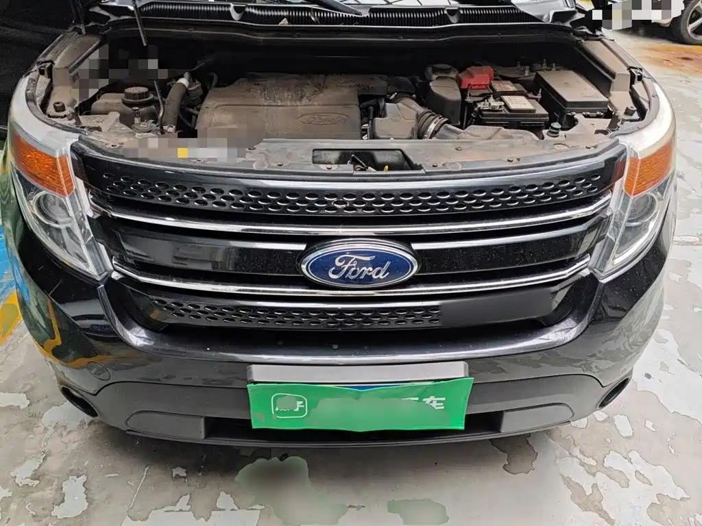 Ford Explorer (Import) — миниатюра 16