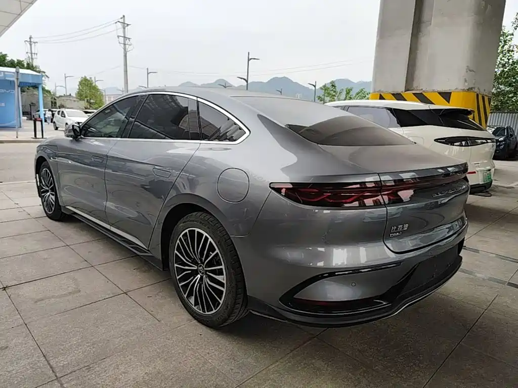 BYD Han — миниатюра 5
