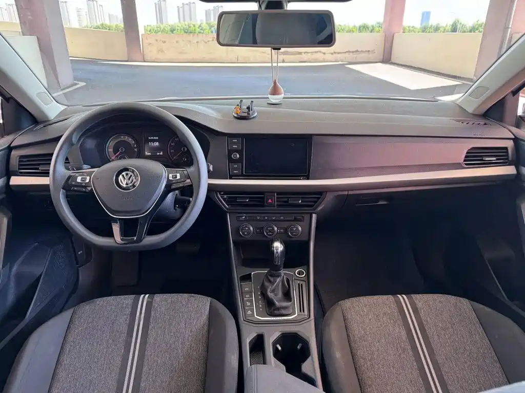 Volkswagen Lavida Pure Electric — миниатюра 5