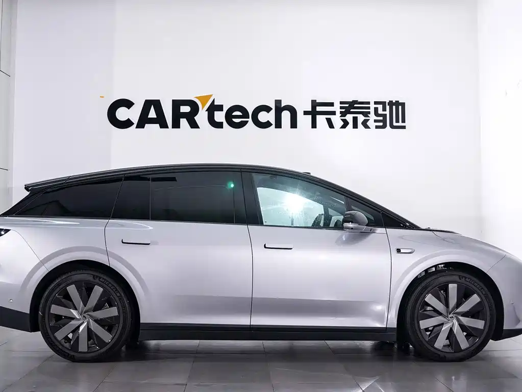 Li Auto Идеальный i6 — миниатюра 5