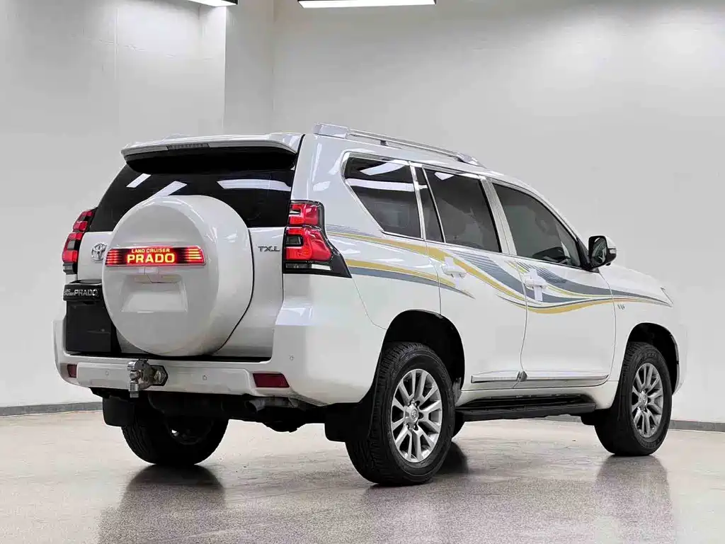 Toyota Prado (Import) — миниатюра 32