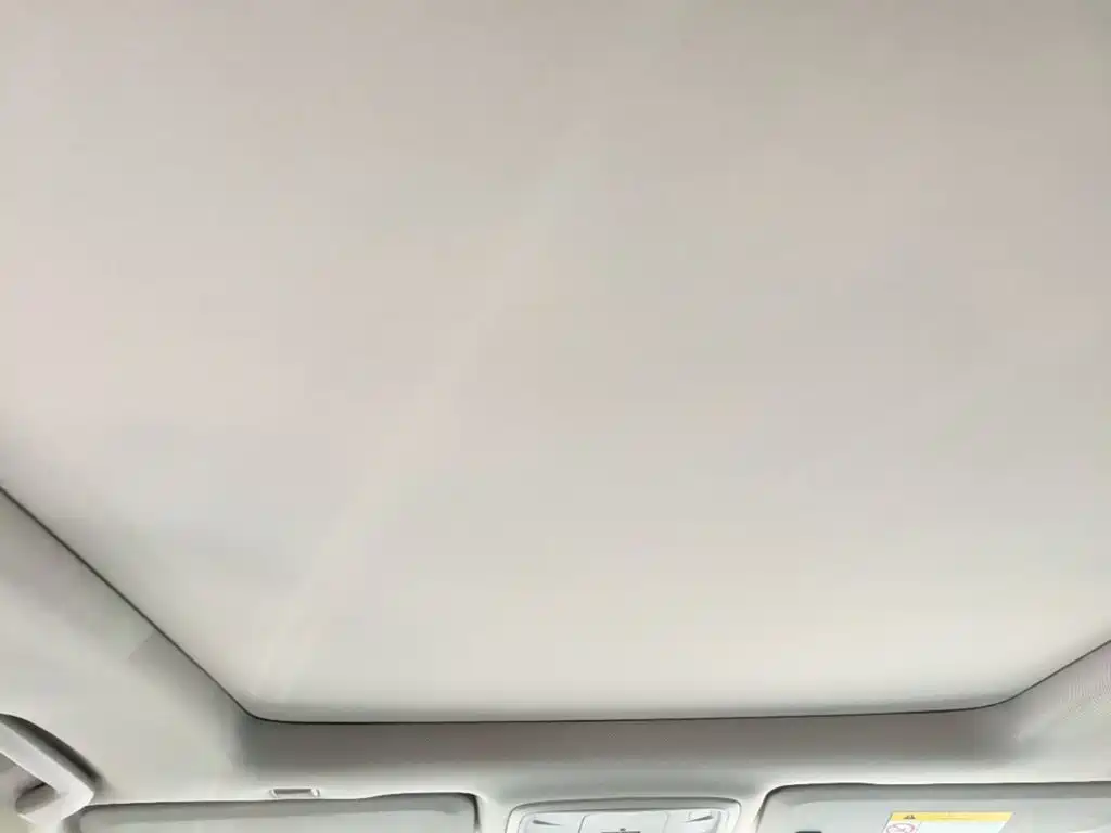 Cadillac XTS — миниатюра 23