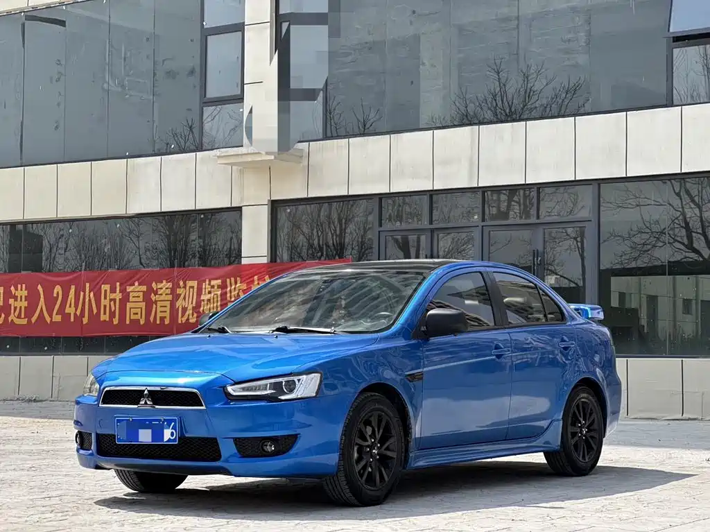 Mitsubishi Lancer EX 2015