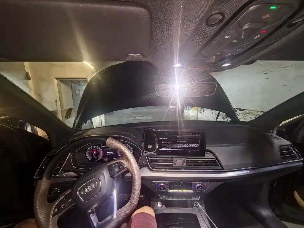 Audi Q5L — миниатюра 9