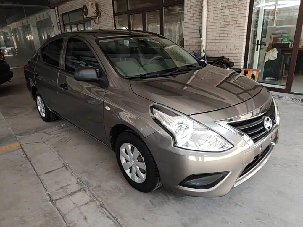 Nissan Sunny — миниатюра 4
