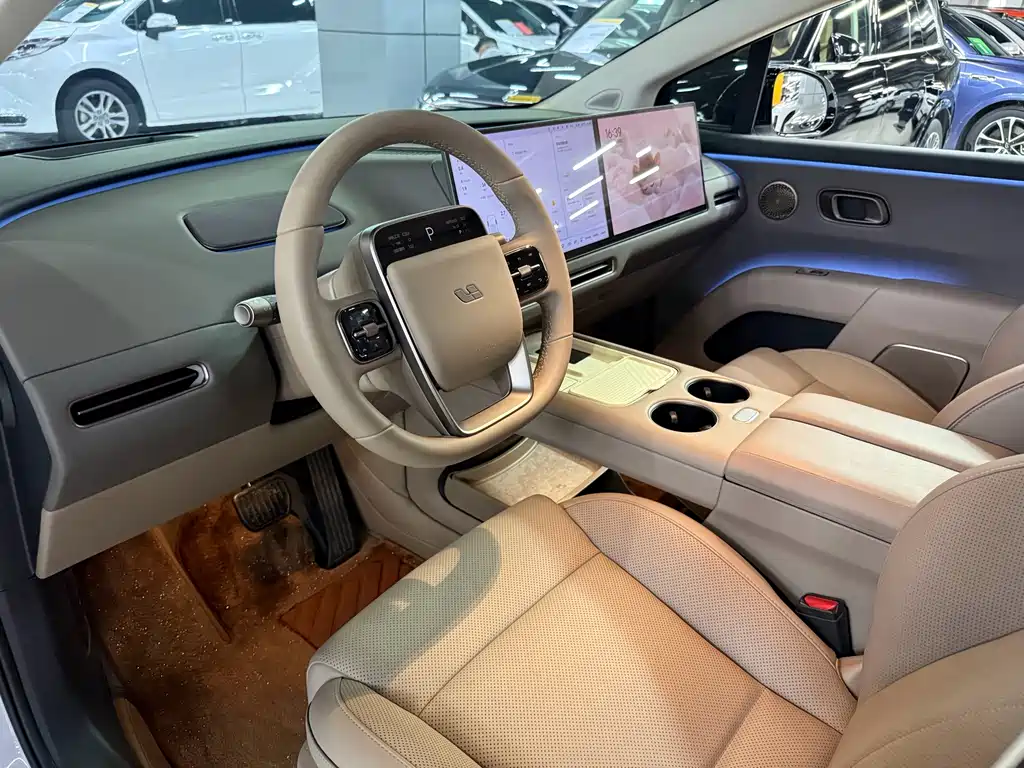 Li Auto Идеальный I8 — миниатюра 6