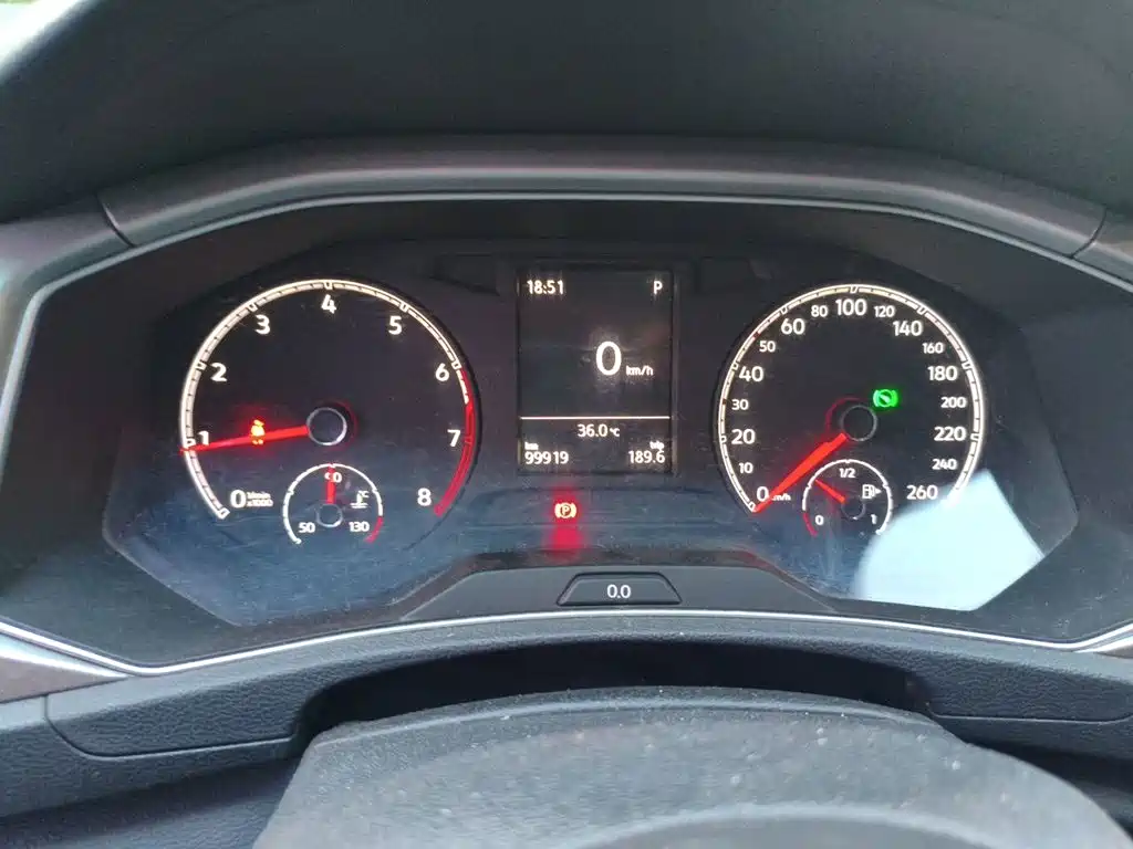 Volkswagen T-Roc — миниатюра 12