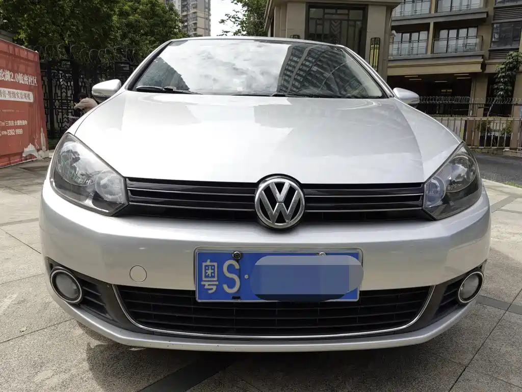 Volkswagen Golf — миниатюра 2