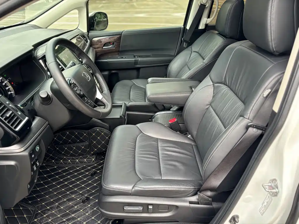 Honda Elysion — миниатюра 9
