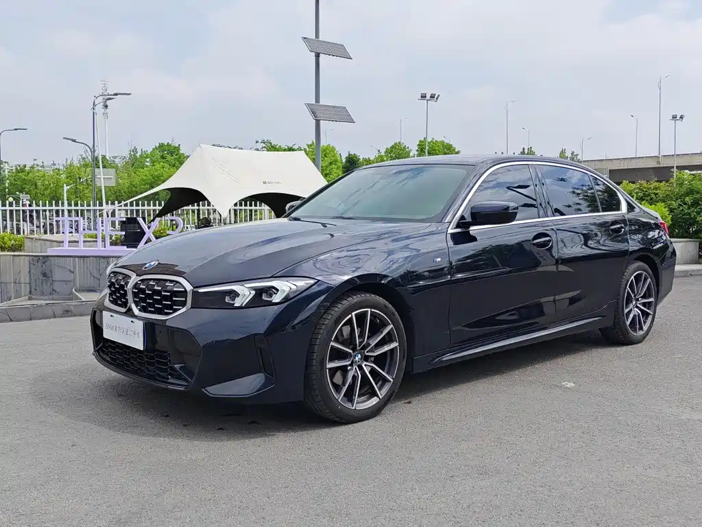 BMW 3 Series 2024