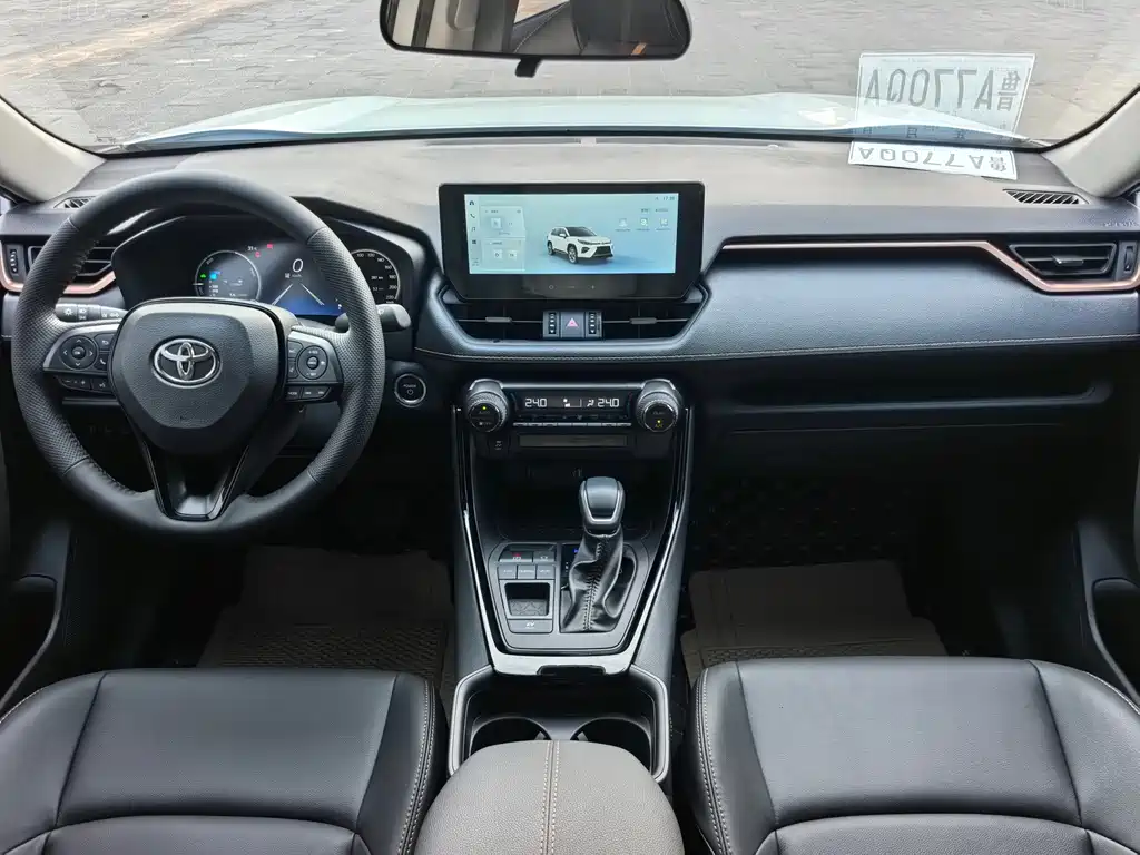 Toyota Wildlander — миниатюра 11