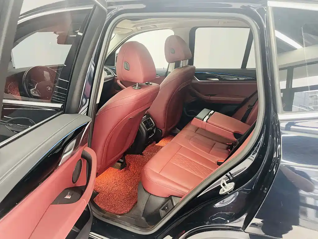 BMW iX3 — миниатюра 10