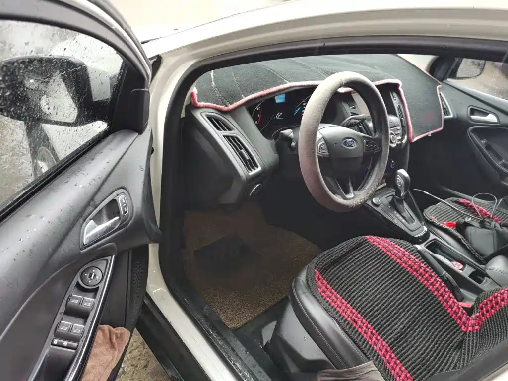 Ford Focus — миниатюра 17