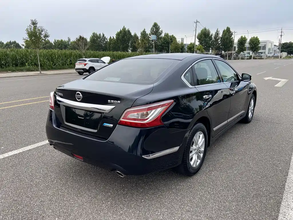 Nissan Teana — миниатюра 4