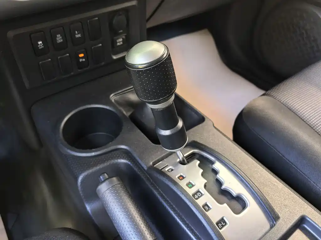 Toyota FJ Cruiser — миниатюра 17