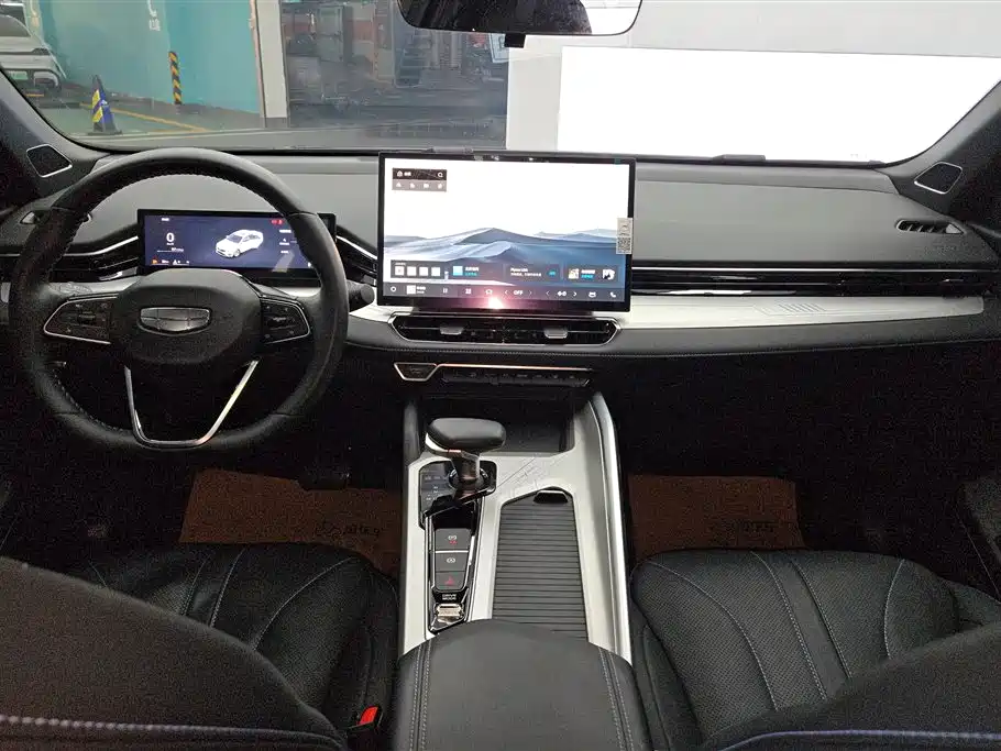 GEELY AUTOMOBILE XINGRUI