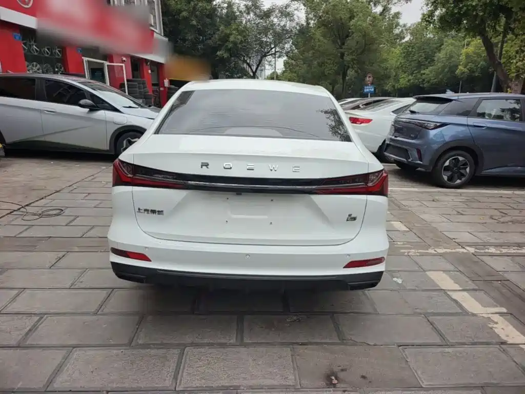 Roewe i5 — миниатюра 6
