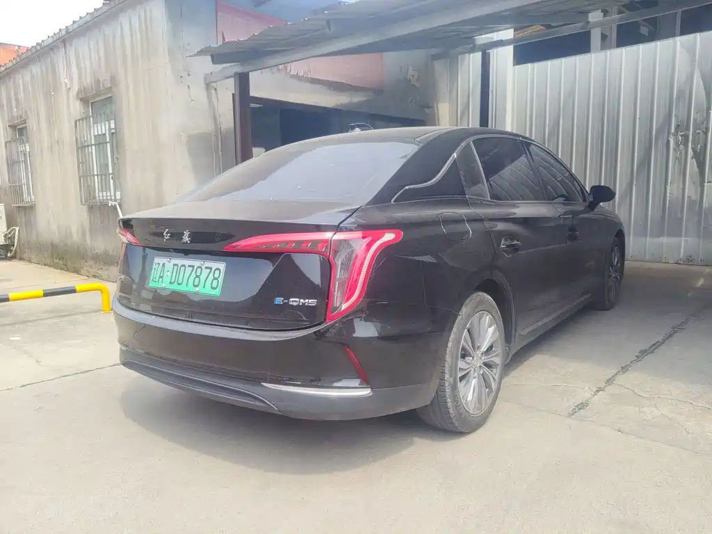 Hongqi Hongqi E-QM5 — миниатюра 9