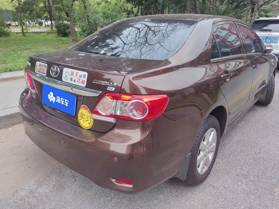Toyota Corolla — миниатюра 3