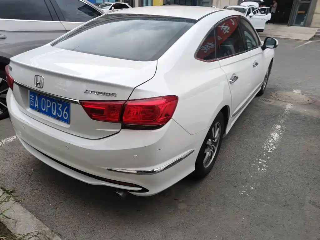Honda Spirior — миниатюра 6