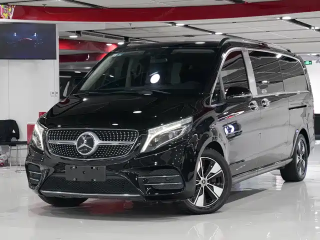 MERCEDES-BENZ V CLASS