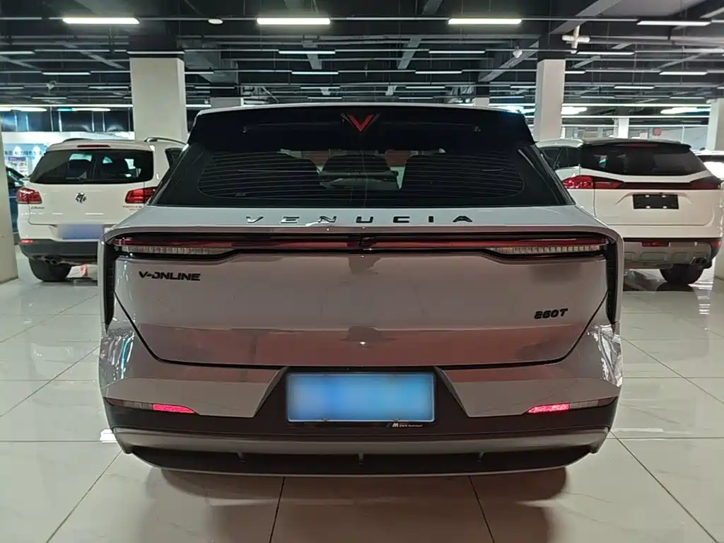Venucia V — миниатюра 6