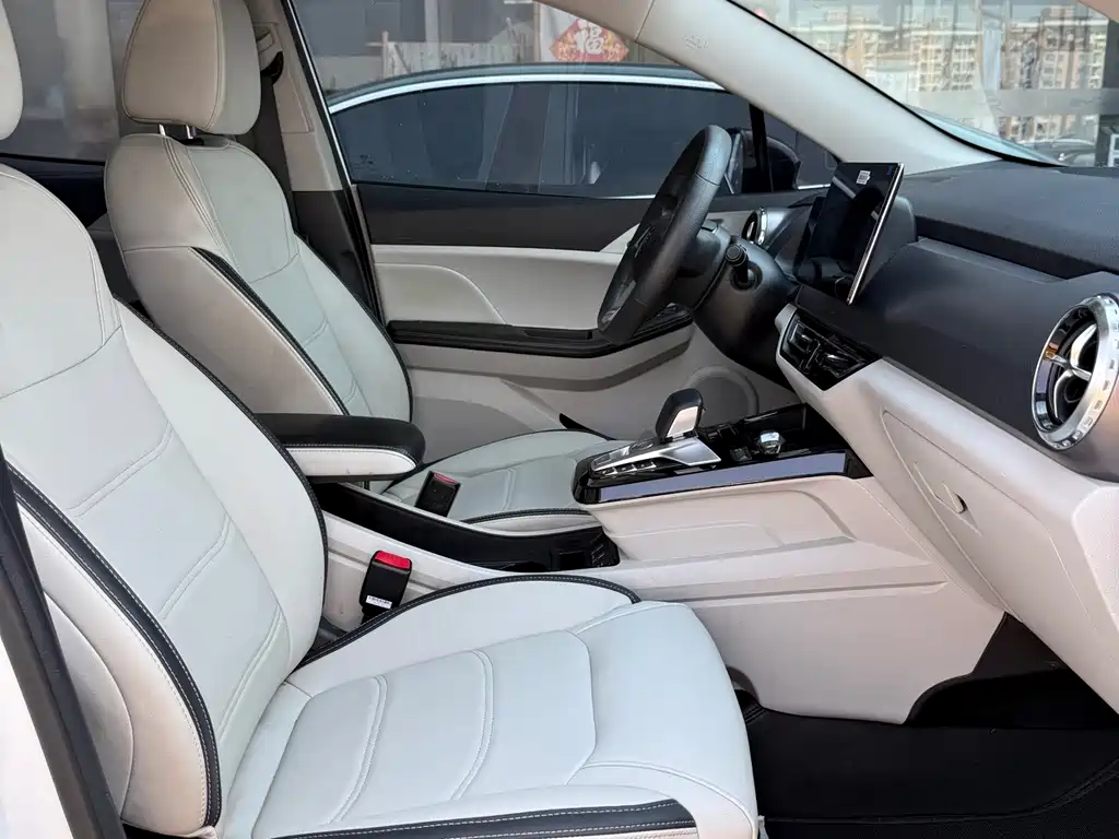 BYD Yuan Pro — миниатюра 7