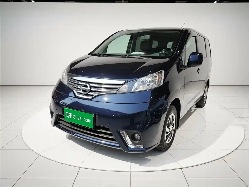 Nissan NV200 2017