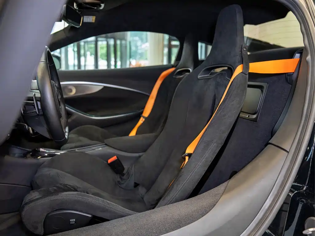 McLaren Artura — миниатюра 14
